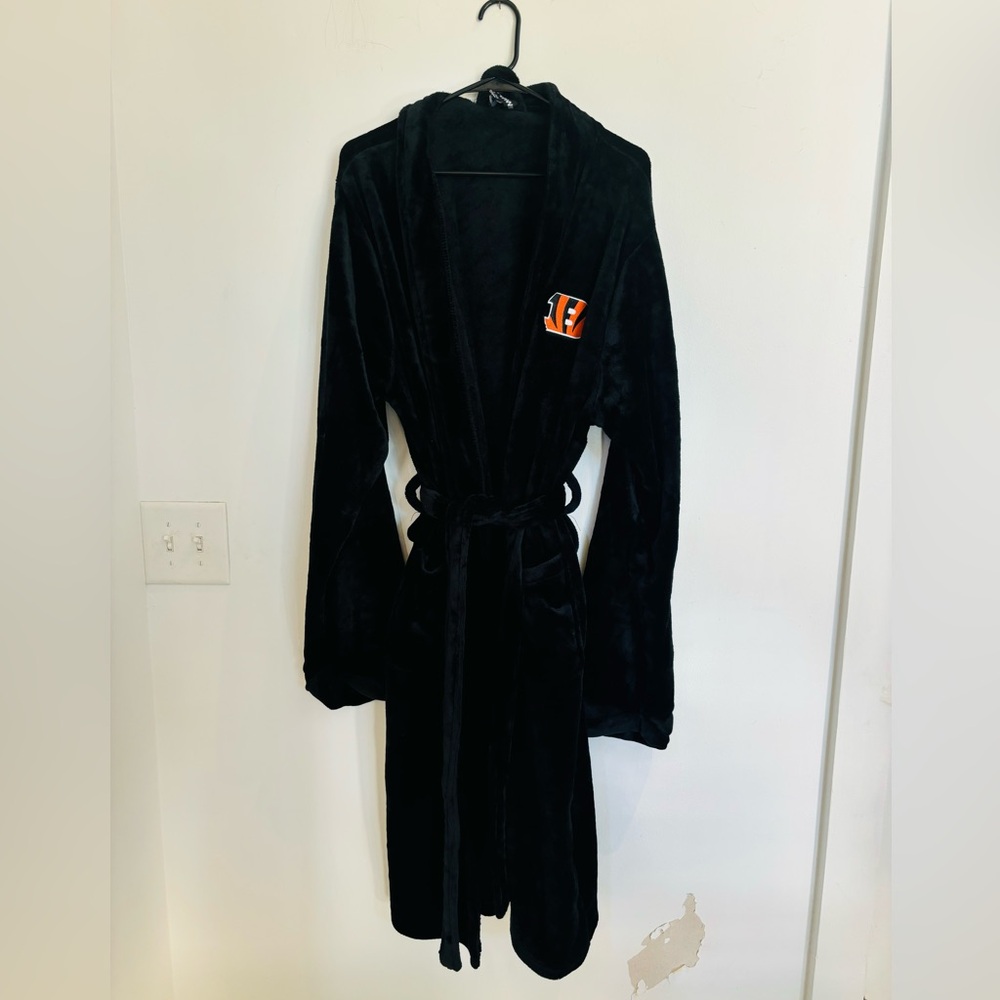 Official NFL Bengals Robe
